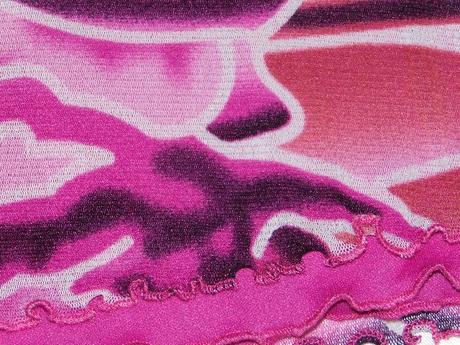 Luxusne pekne saty, xs