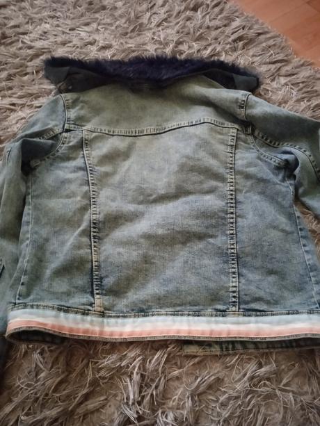 Riflova bunda, esmara,34