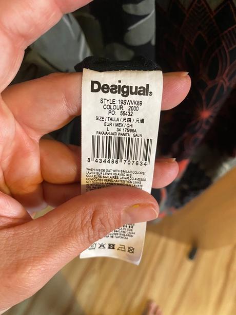 Saty desigual, desigual,l
