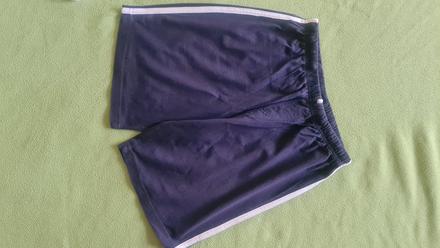 Kraťasy tenšie, 140