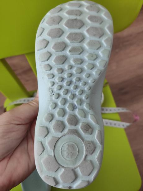 Šľapky - prezúvky, 27