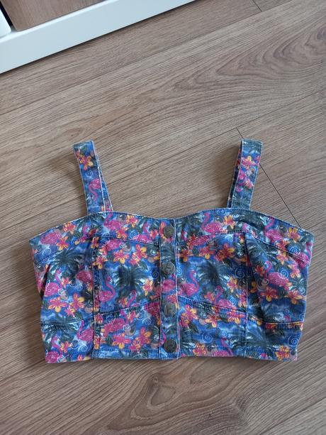 Crop topy xs / s, s