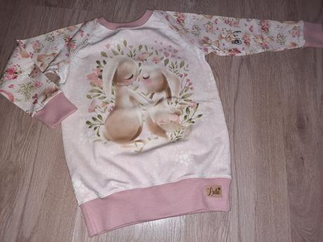 Predlzena romantická tunika, 104