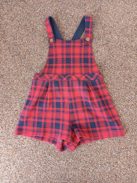 Vianočný komplet, 104