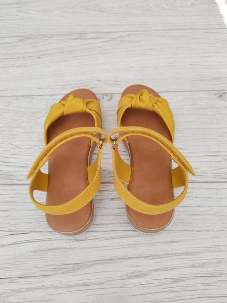 Predám sandalky esprit, č. 33, esprit,33