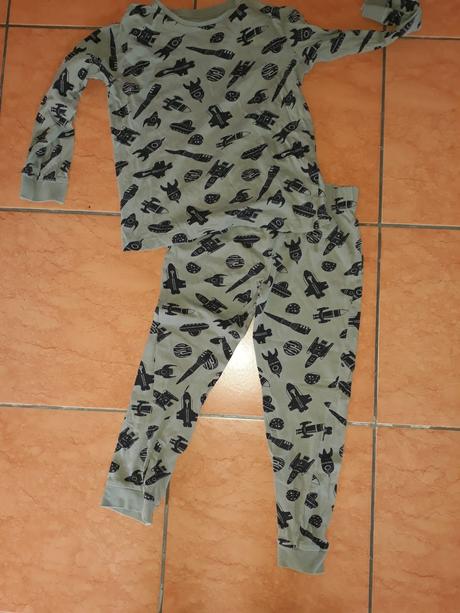 Pyžamko s raketami - ako nové, cca. 116, 116