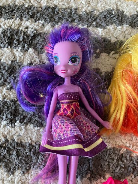 Monster high bábiky a hrebeň, 