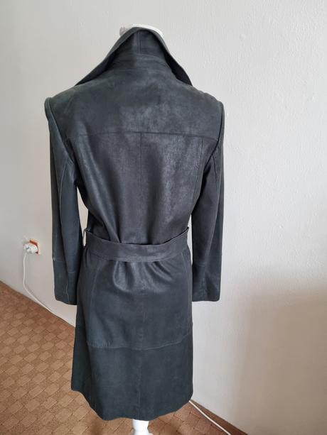 Čierny mäkký kožený kabát kara veľ. 38, 38