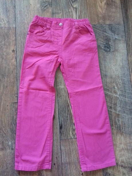 Nohavice, lupilu,110