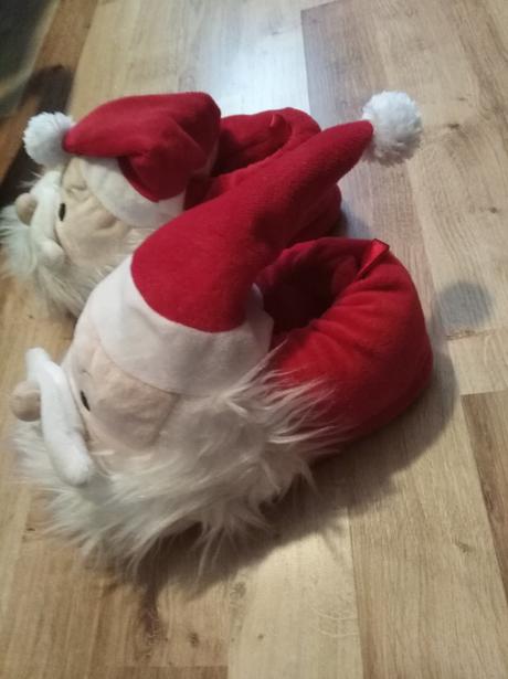 Mikuláš papuče, 27