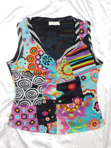 Luxusny velmi pekny top, 40