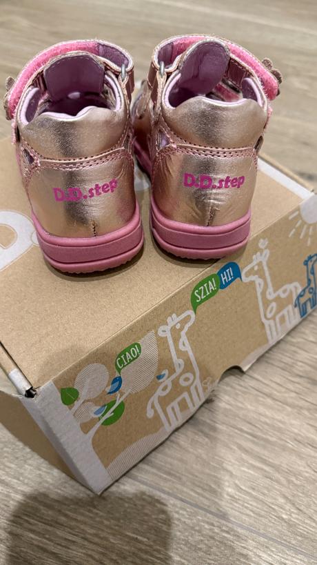 D.d.step sandálky, d.d.step,20