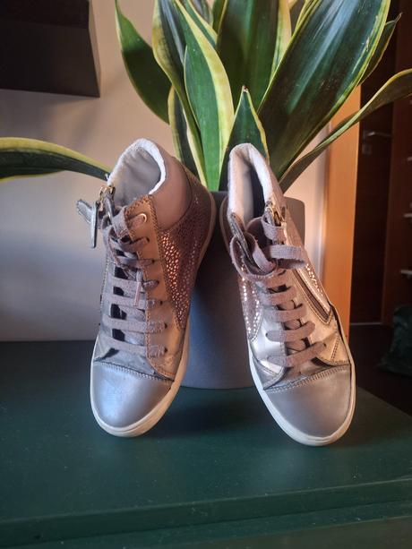 Geox dievca cislo 37, geox,37