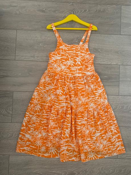 Krásne elegantné šaty zara, zara,152