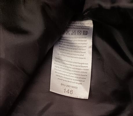 Prechodná bundička, 146