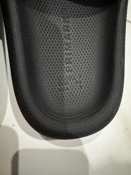 Čierne šľapky 40, primark,40