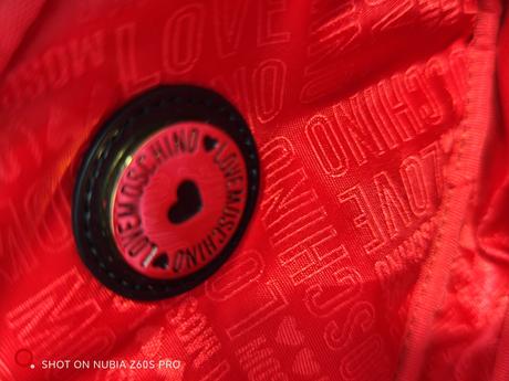 Love moschino originál luxusná crossbody, love moschino