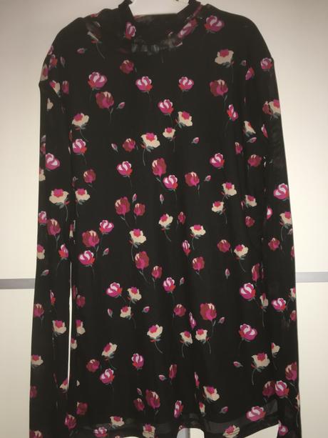 Kvietkovaný rolák, s