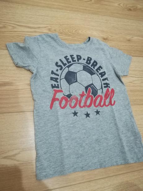 Tričká a kratasy, primark,110