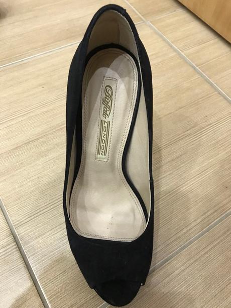 Nadherne lodicky, 36