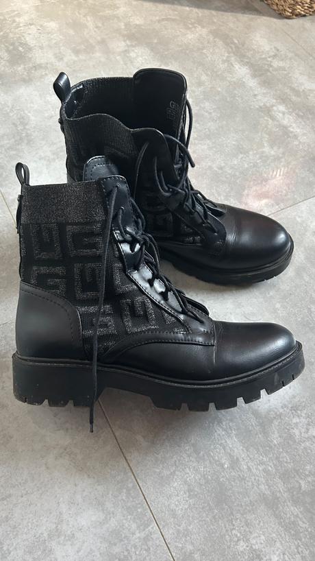 Kožené topanky, guess,39