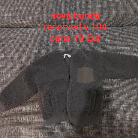 Teplá bunda, reserved,104