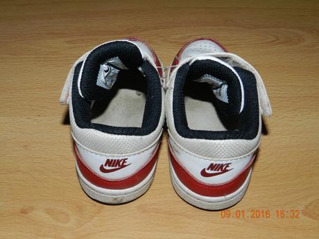 Tenisky, nike,22