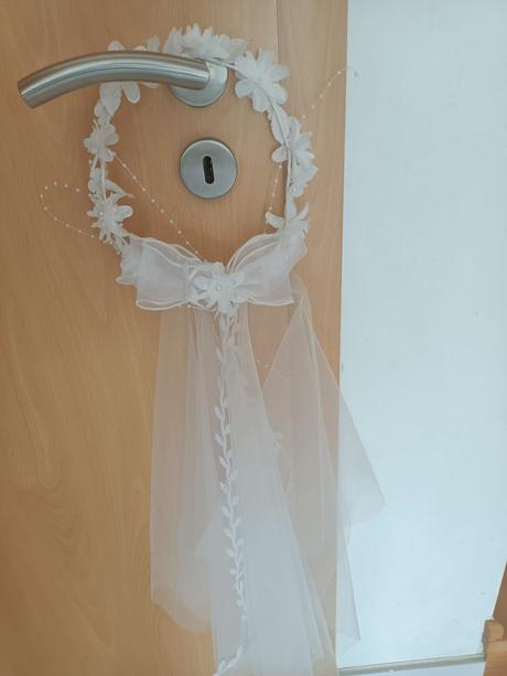 Predám krásne šaty na 1.sv. prijímanie, angie,140