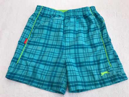 Šortky aj na plávanie, slazenger,110