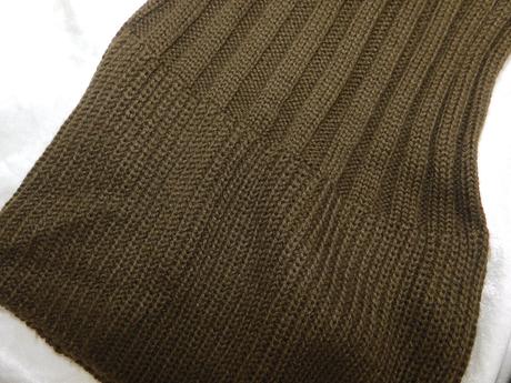 Stefanel kvalitne pletene šaty, 36