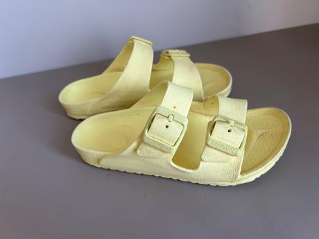 Šľapky birkenstock, 33