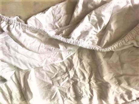 Napínacia plachta na 1 posteľ,