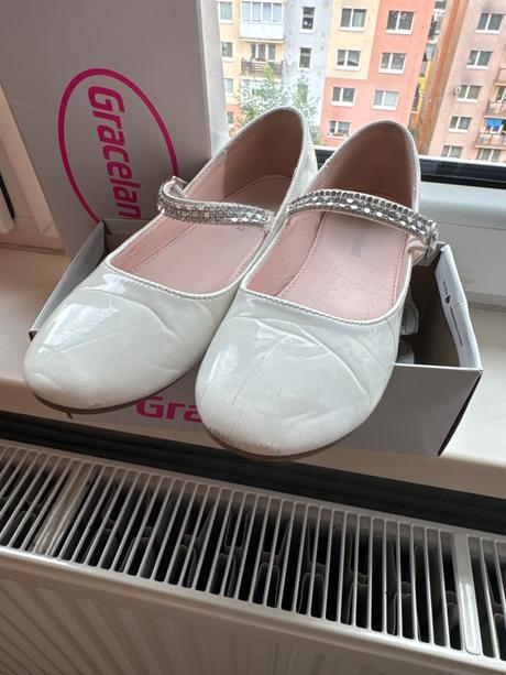 Biele balerínky, graceland,35