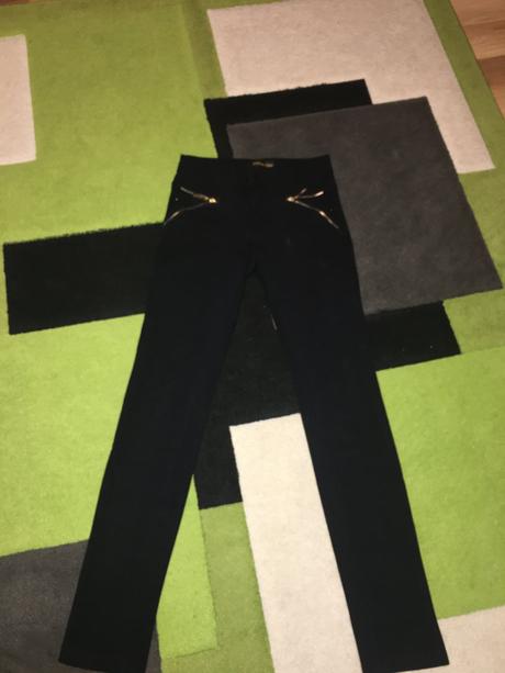 Dievčenské nohavice, 140