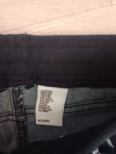 Pekné hm rifle,v.128 nosené do školy, h&m,128