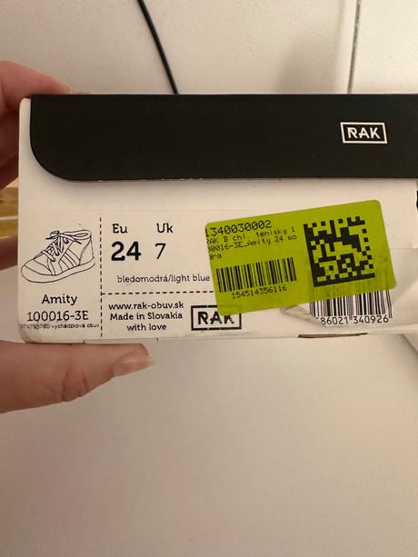 Rak tenisky, rak,24