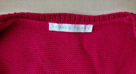 Červený kardigán, m