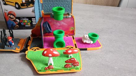 Super mário movie dodávka/ van,