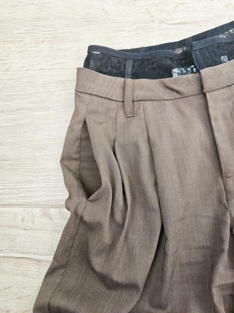 Damske nohavice s cipkou, bershka,xs