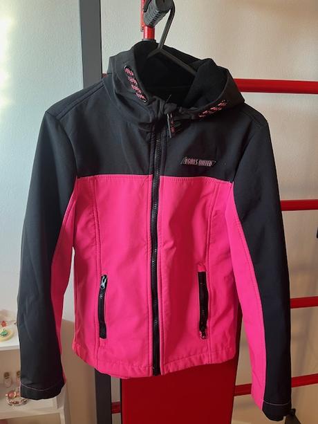 Softselova bunda, 146