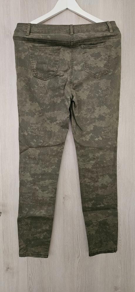 Skinny jeans next, next,m