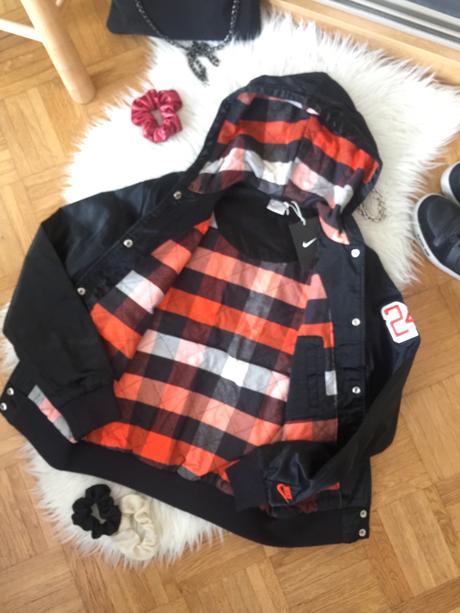 Nike saténová baseballová prechodná  bundicka-xs/s, nike,s