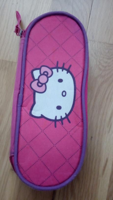 Peračník helou kity, 