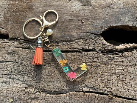 5 eur - ihneď k odberu - kľúčenky s písmenkom, 