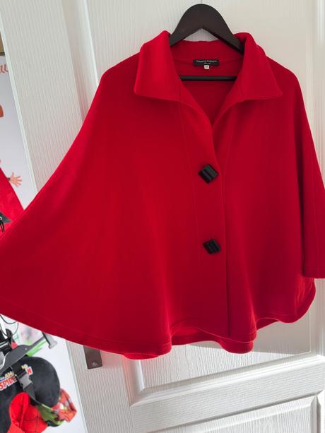 Červené pončo rosanna pellegrini extra jemná vlna,