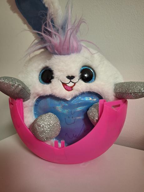 Rainbocorns zajac s krydlami, 