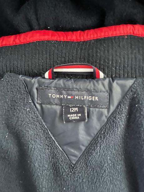 Tommy hilfiger zimna perova bunda, tommy hilfiger,80
