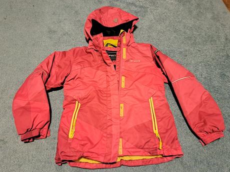 Zimná lyžiarska bunda, 