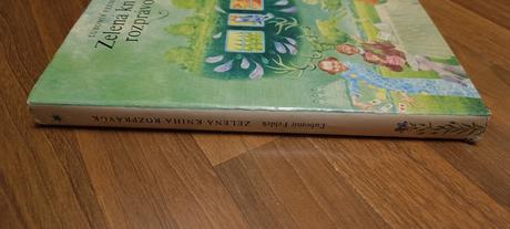 Knihy zelená a modrá kniha rozprávok,