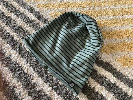 Pásikavá čiapka 122/134, reserved,122